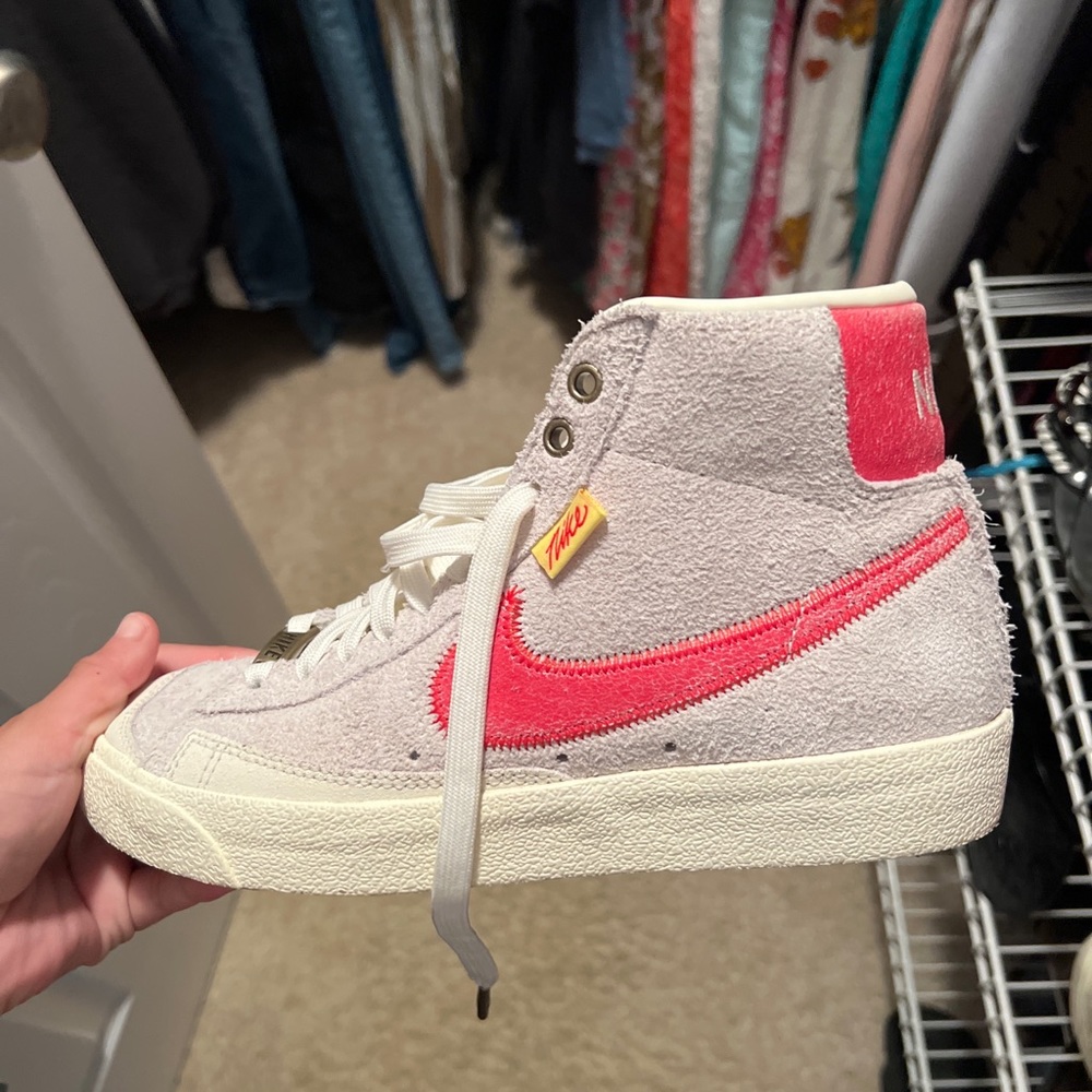 Nike Blazer '77